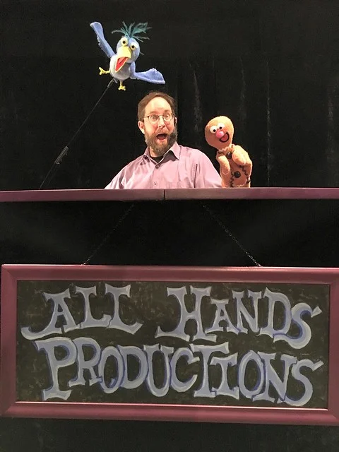 Instructor Sarah Nolen demonstrates her touring shadow puppet show “Lisa the Wise.”
