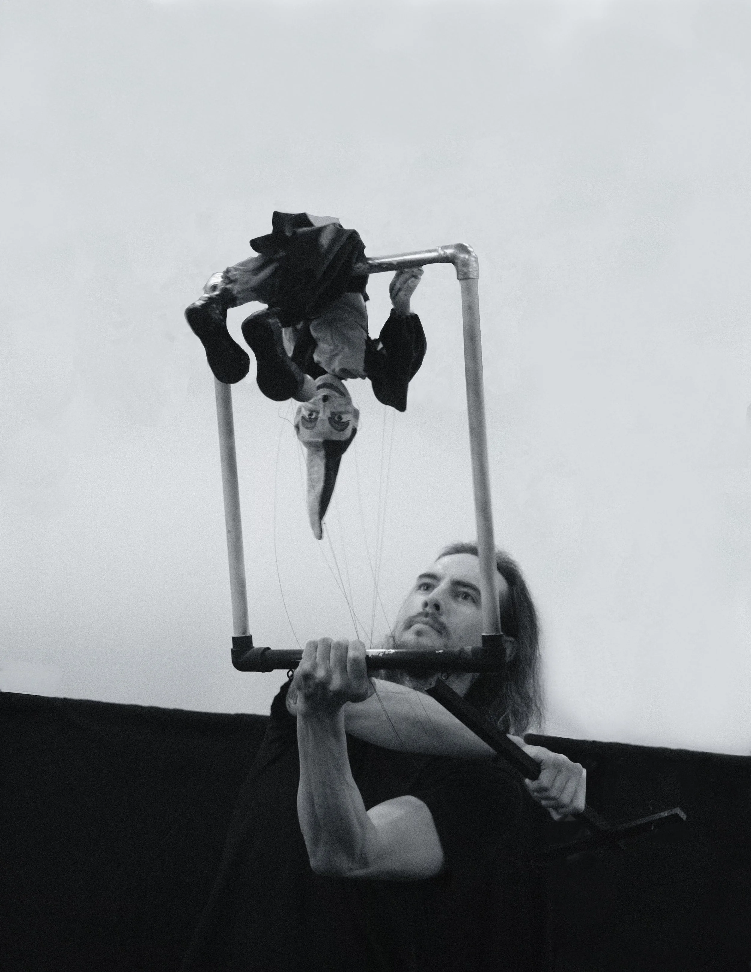 Staring_at_Yuri_Zane Exactly.JPG