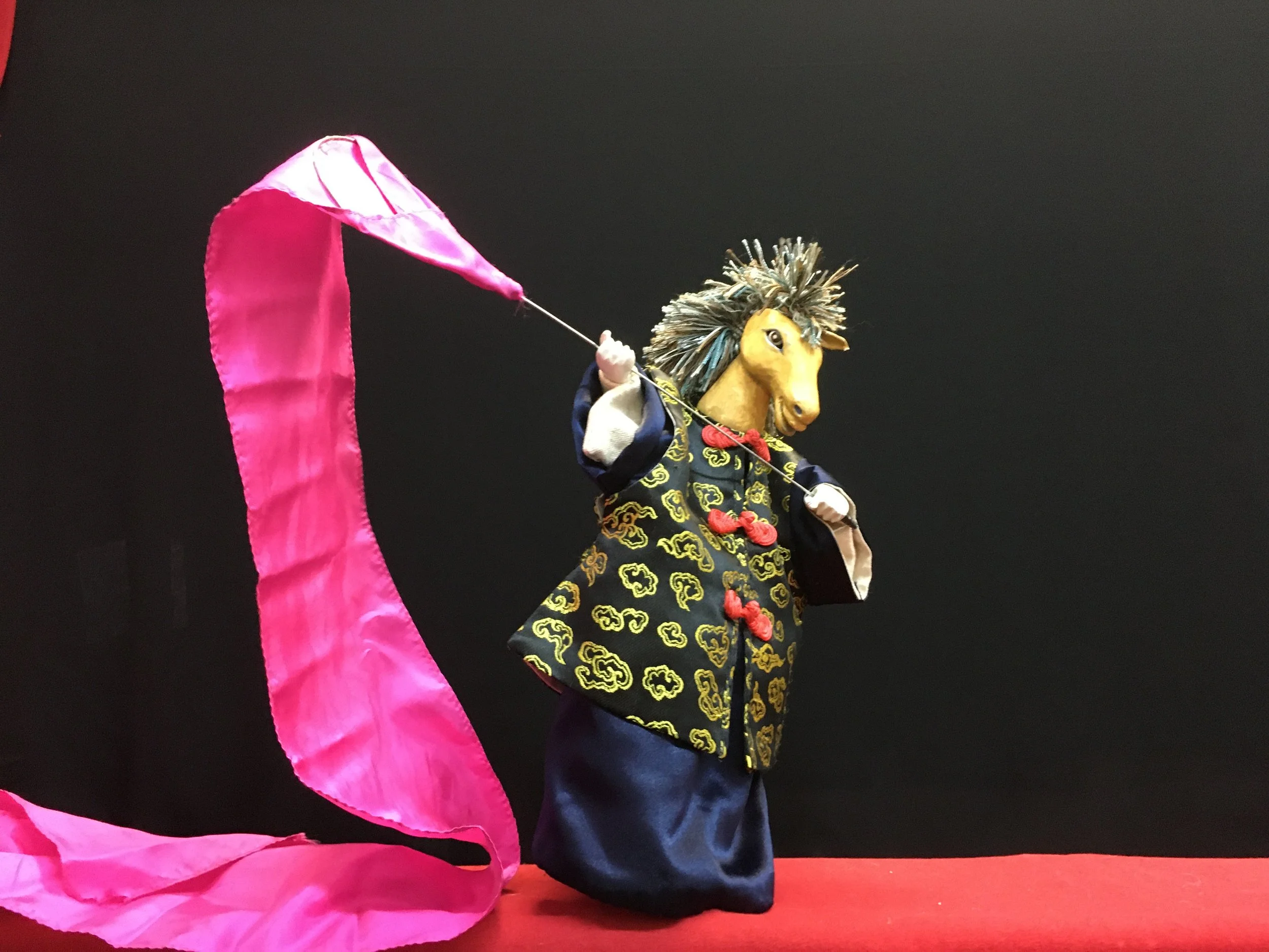 Horse_Dance_Charlie Santos.JPG