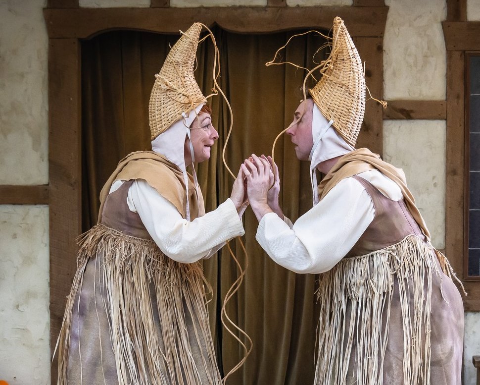 Oracles liquid lindy CROP.jpg