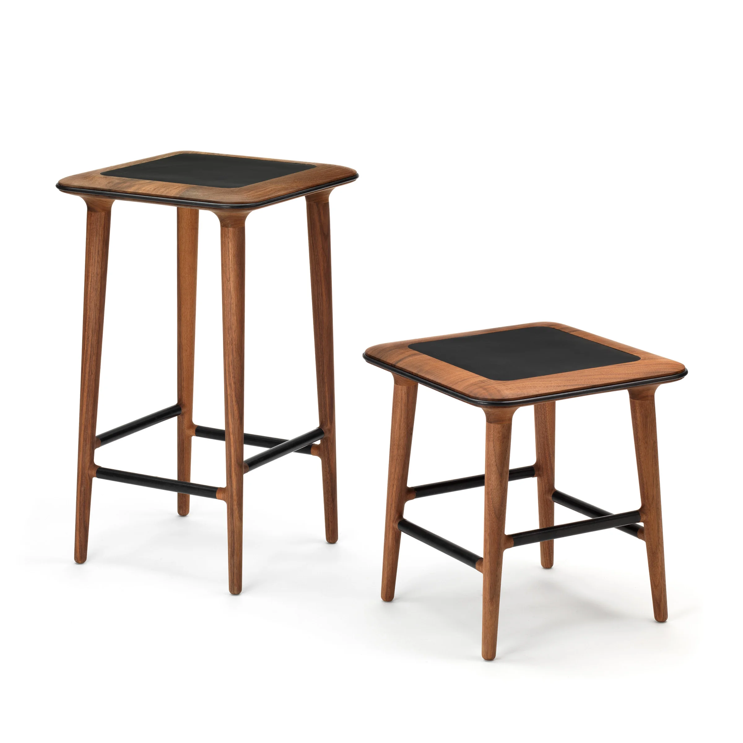 208-1x00-Junjun Shi_Stool.jpg