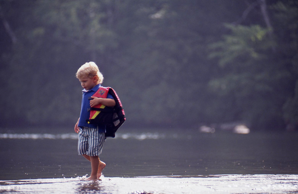 COPYRIGHT-BARBARA-HAYWARD--PORTRAIT-BOY-WALKNIG--ADIRONDACKS-LAKE-PLACID-WEB-1000.jpg