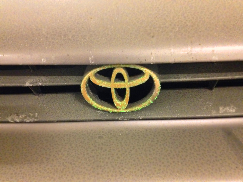  As a bonus, this one has a corroded grille logo. 