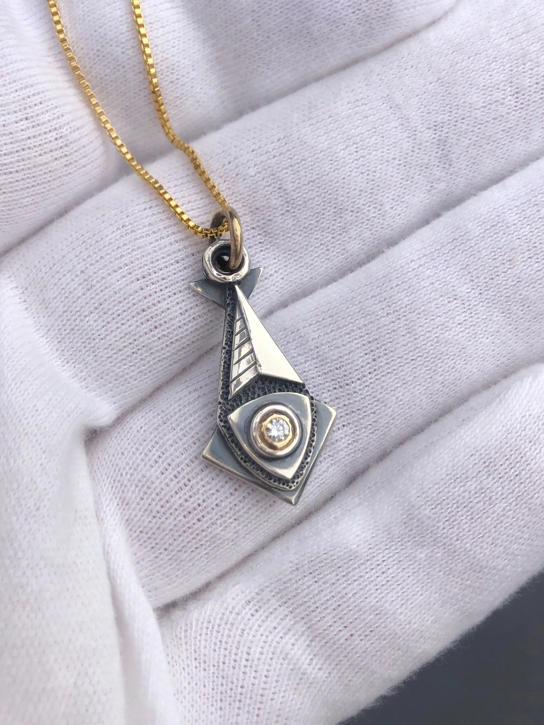 A6212CEB-00C5-4BD7-B209-A33244AD8331