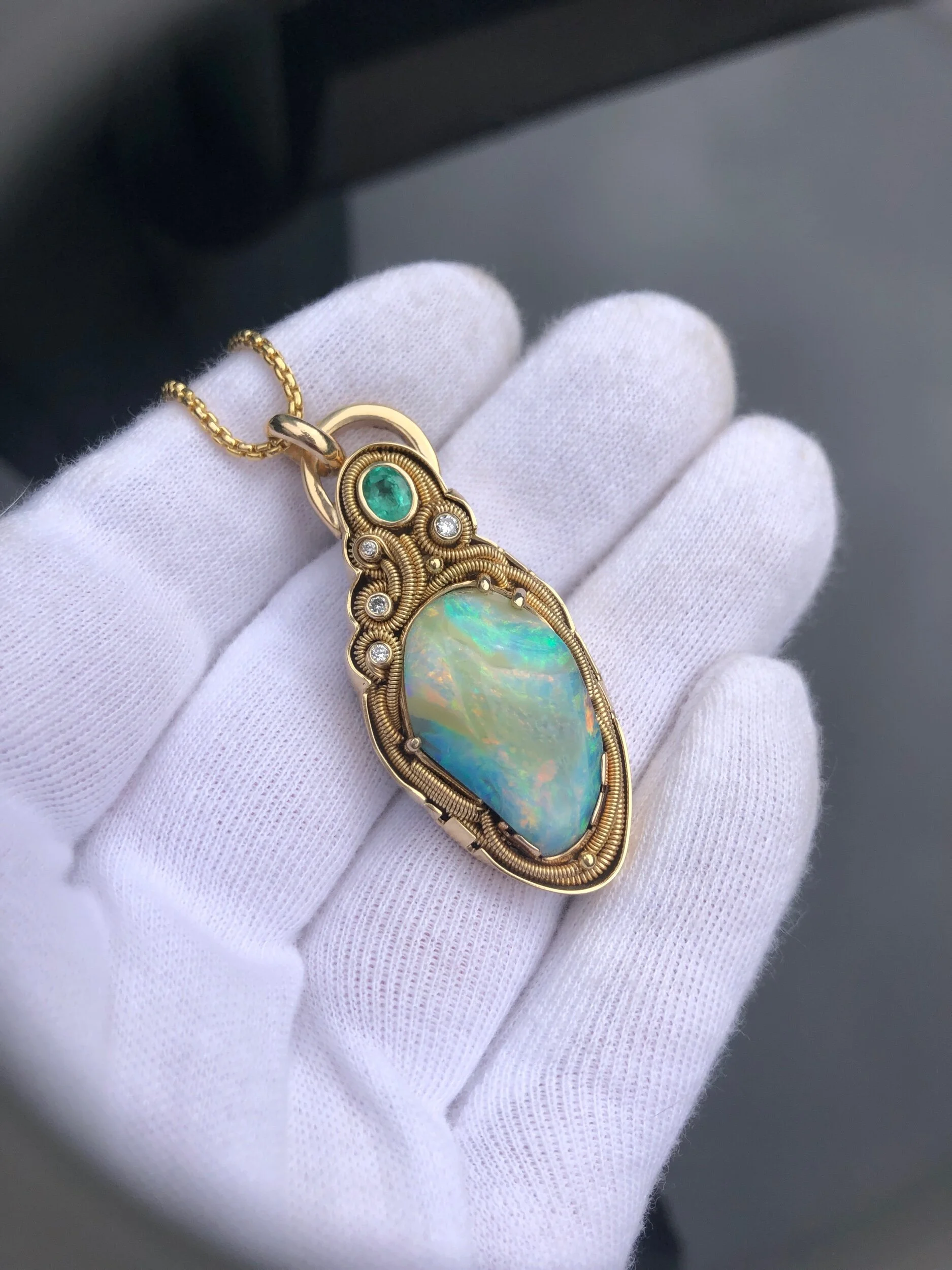 FBF7522D-E75C-41C9-BA62-6893BE4B83C4