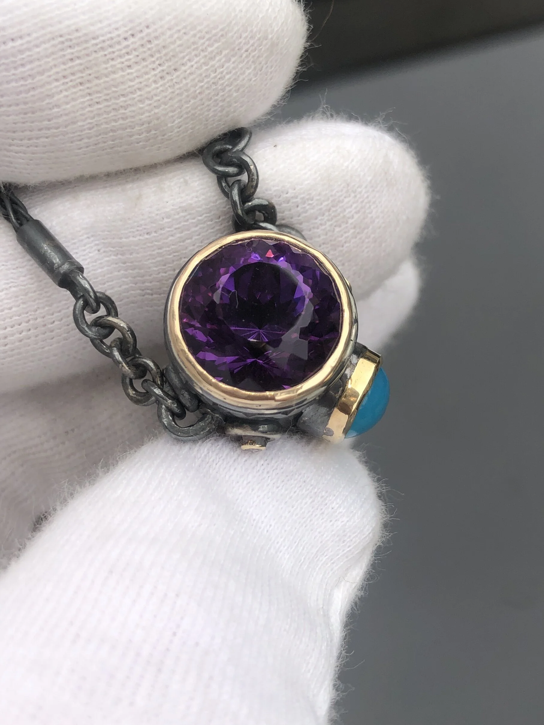 1608A60B-822F-40EF-A297-80DD0D857056