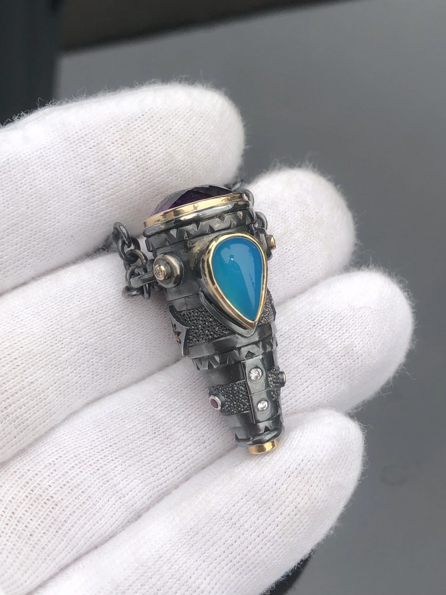 A7CDD42C-D441-4B5C-8887-D9277D8752FD