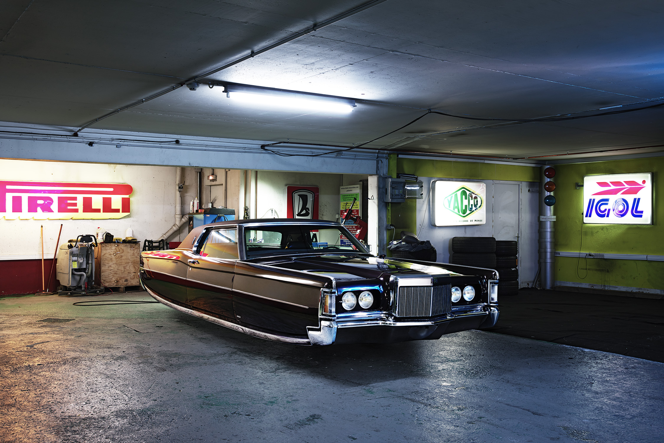 LincolnContinental.jpg
