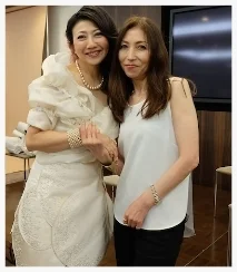  艶やかな 麻日奈芽実先生 と久々に
