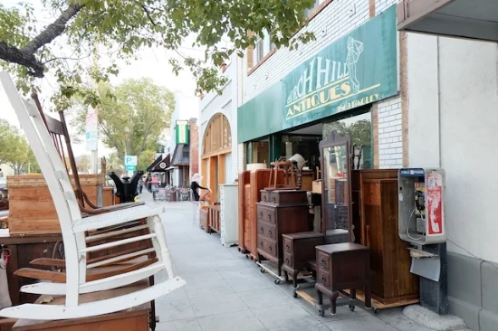  歩き回って何かを発見するのは本当に楽しい! #culver#city#losangeles#antiques