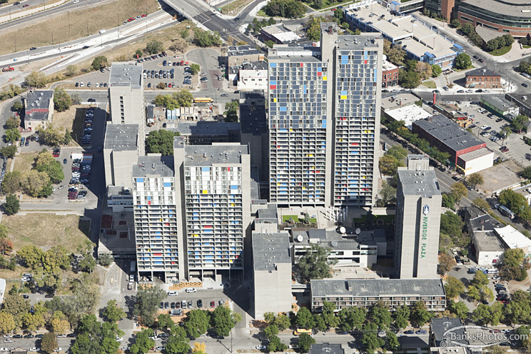 IMG_4005_SS-Riverside-Plaza-Aerial-Minneapolis.jpg