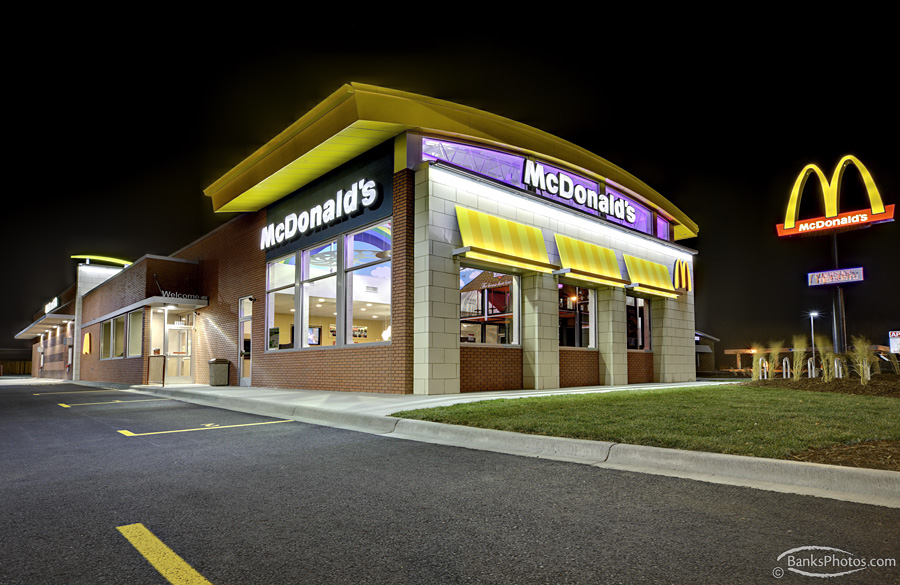 IMG_6763_SS-McDonalds-Exterior-Night-Lg.jpg