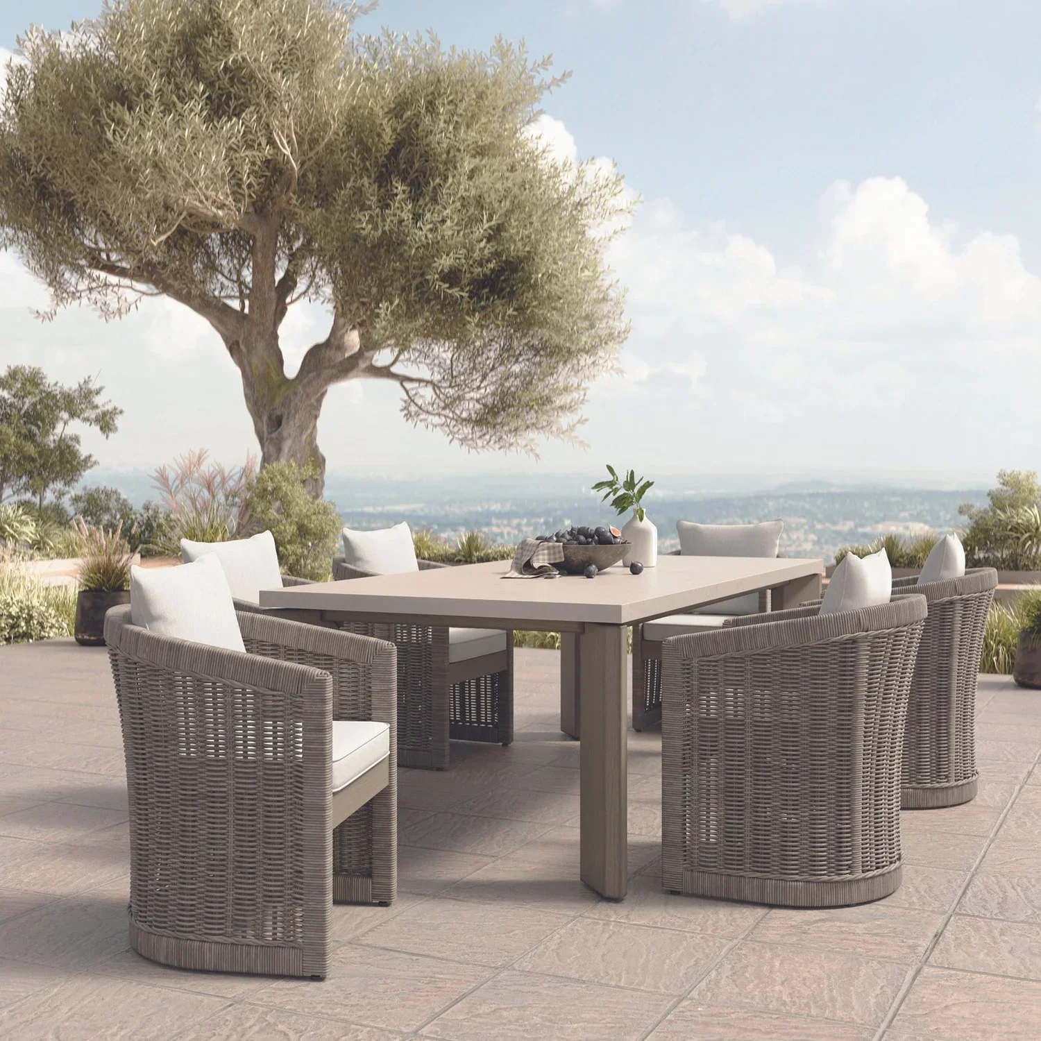 Santa+Monica+Dining+Lifestyle (1).webp