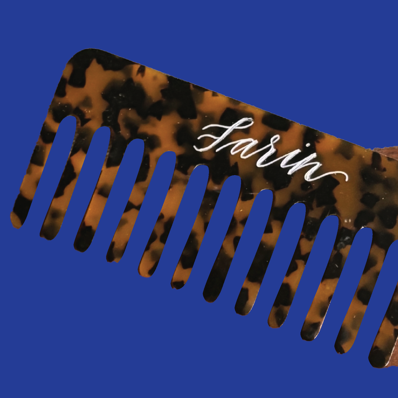 Large Dark Tortoise Acetate Wide-Tooth Comb – Custom Engraved