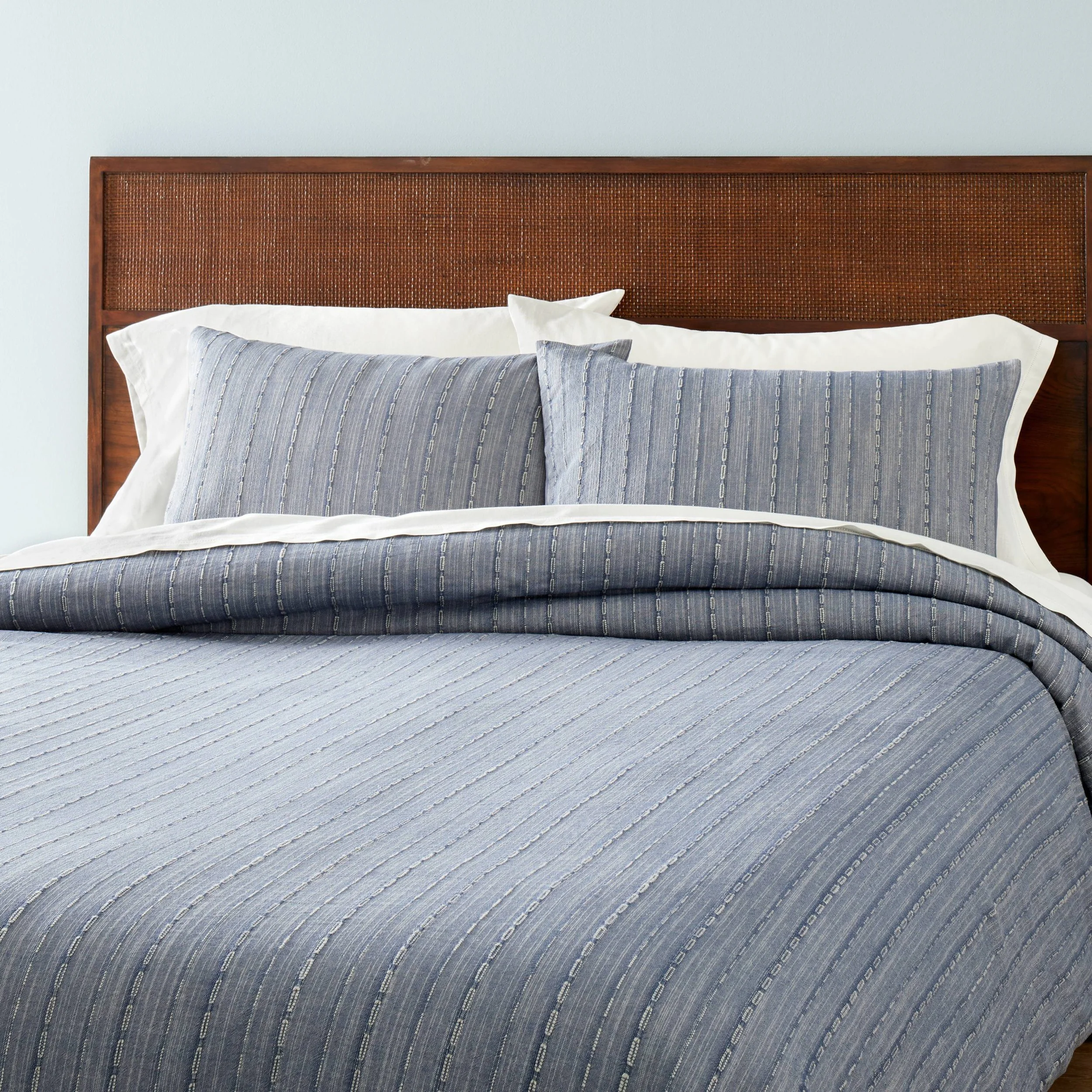 3pc Washed Loop Stripe Comforter Bedding Set blue lifestyle.jpeg