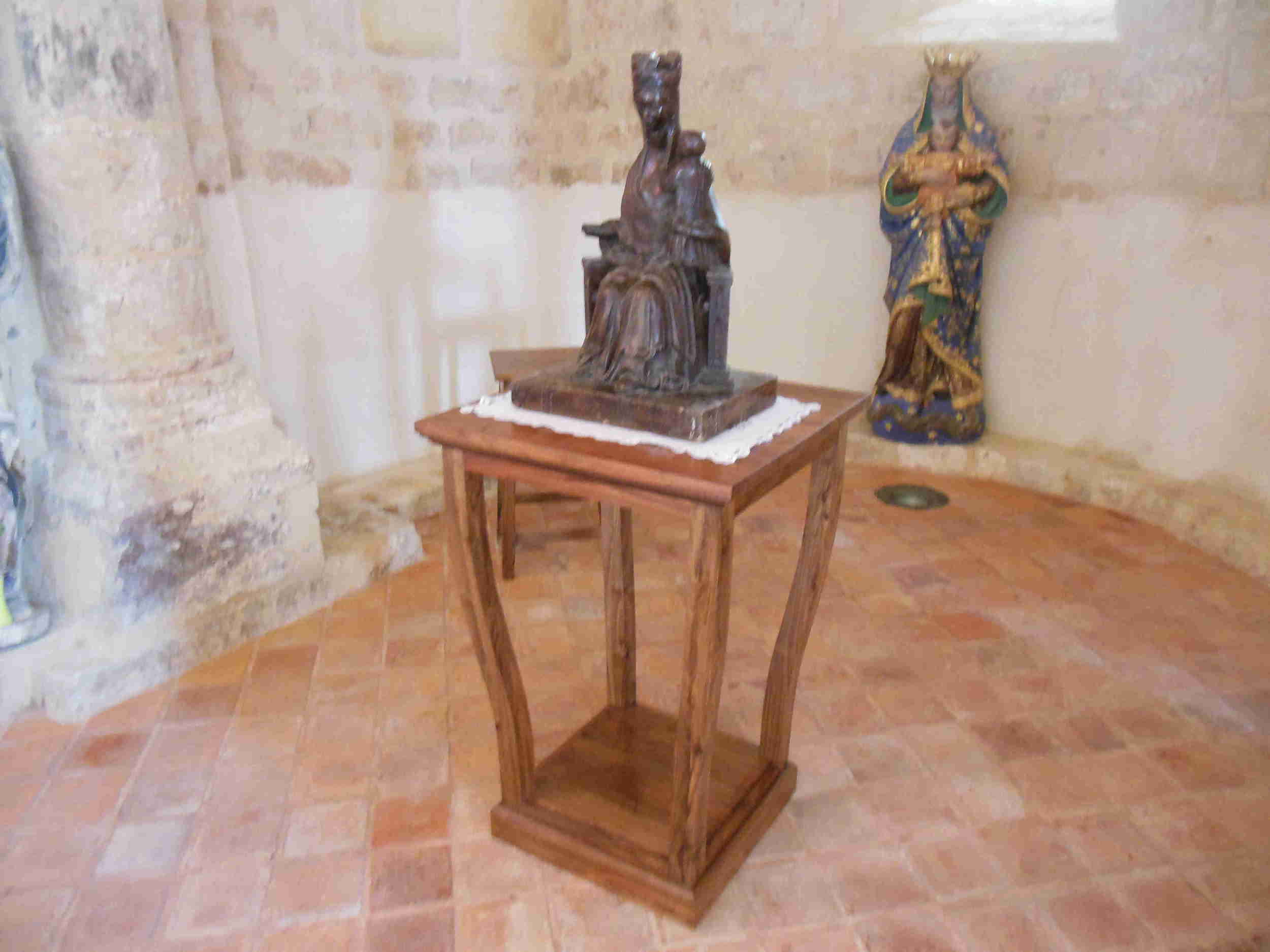 Piedestal en noyer (walnut)