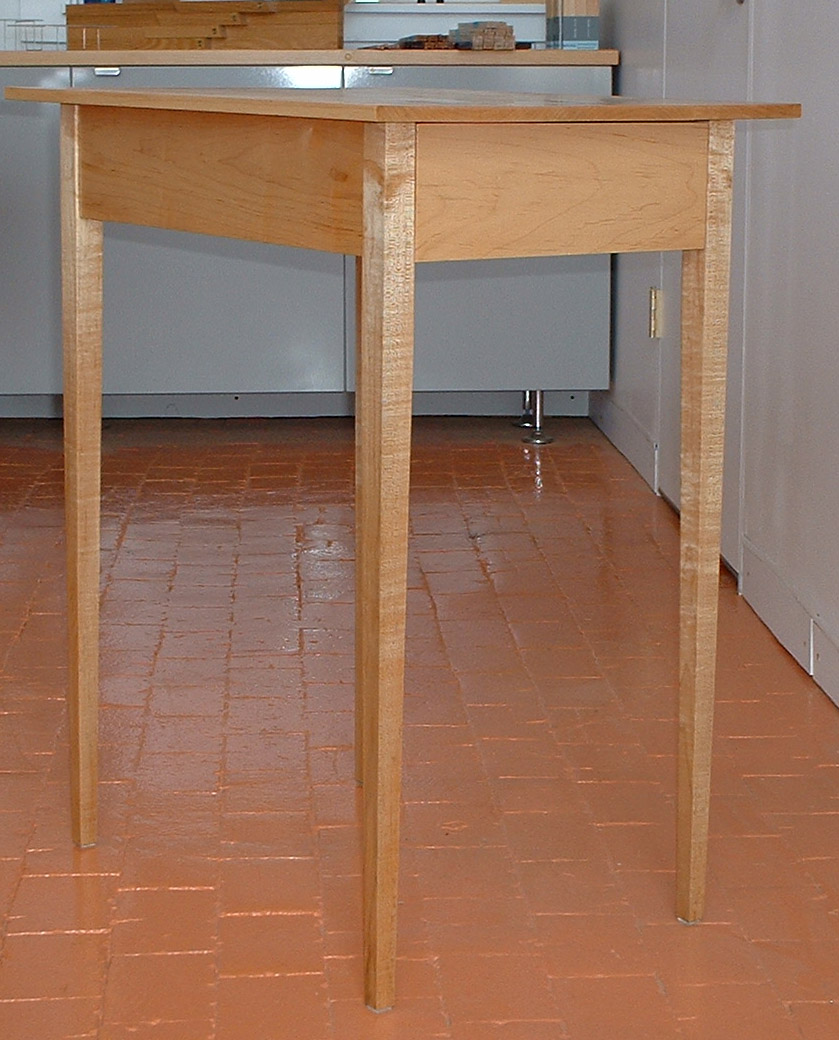 Table "Shaker" en érable