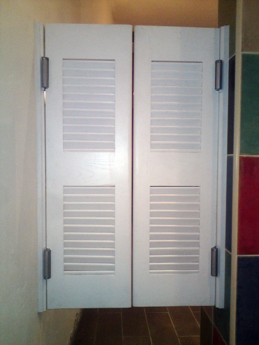saloon doors web.jpg