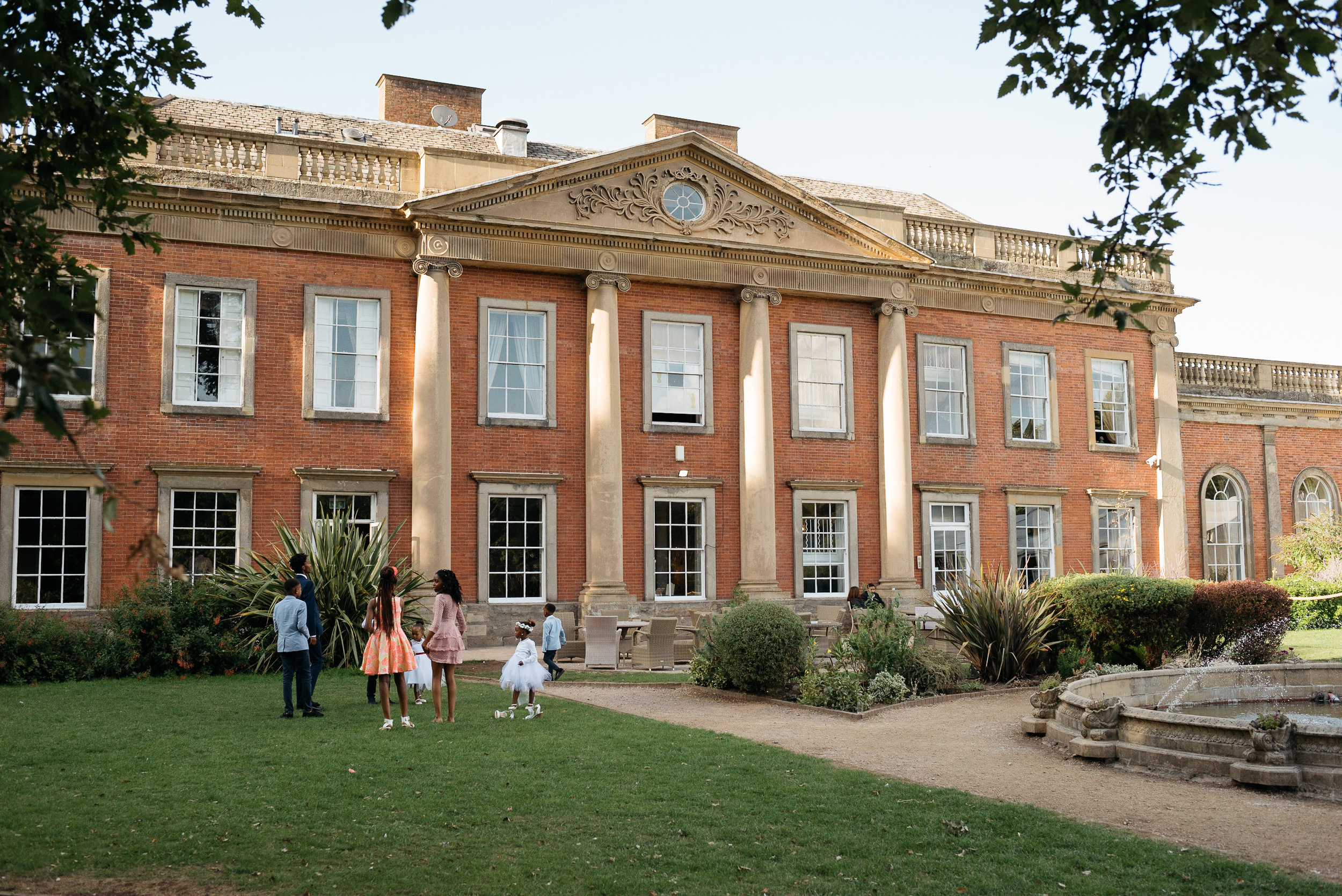 Colwick Hall rear gardens