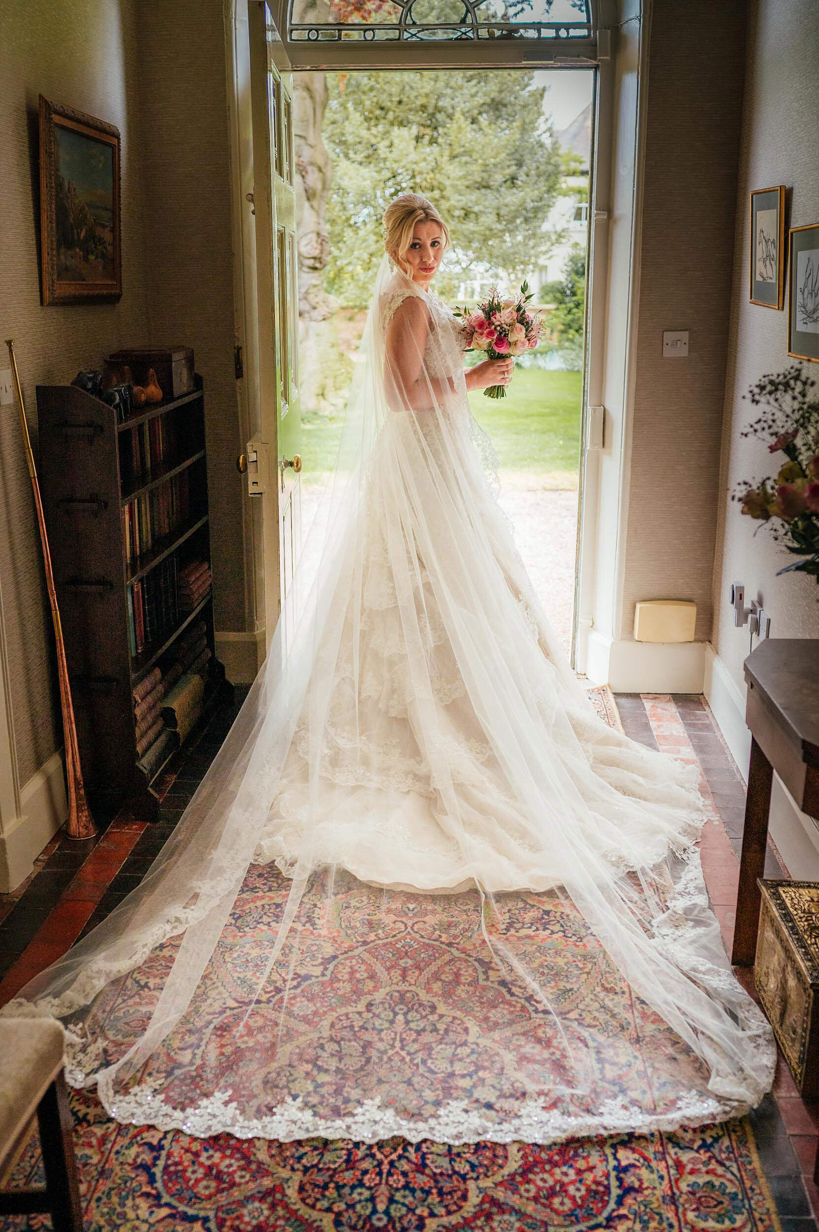 bridal portrait of the bride in her nottingham family home