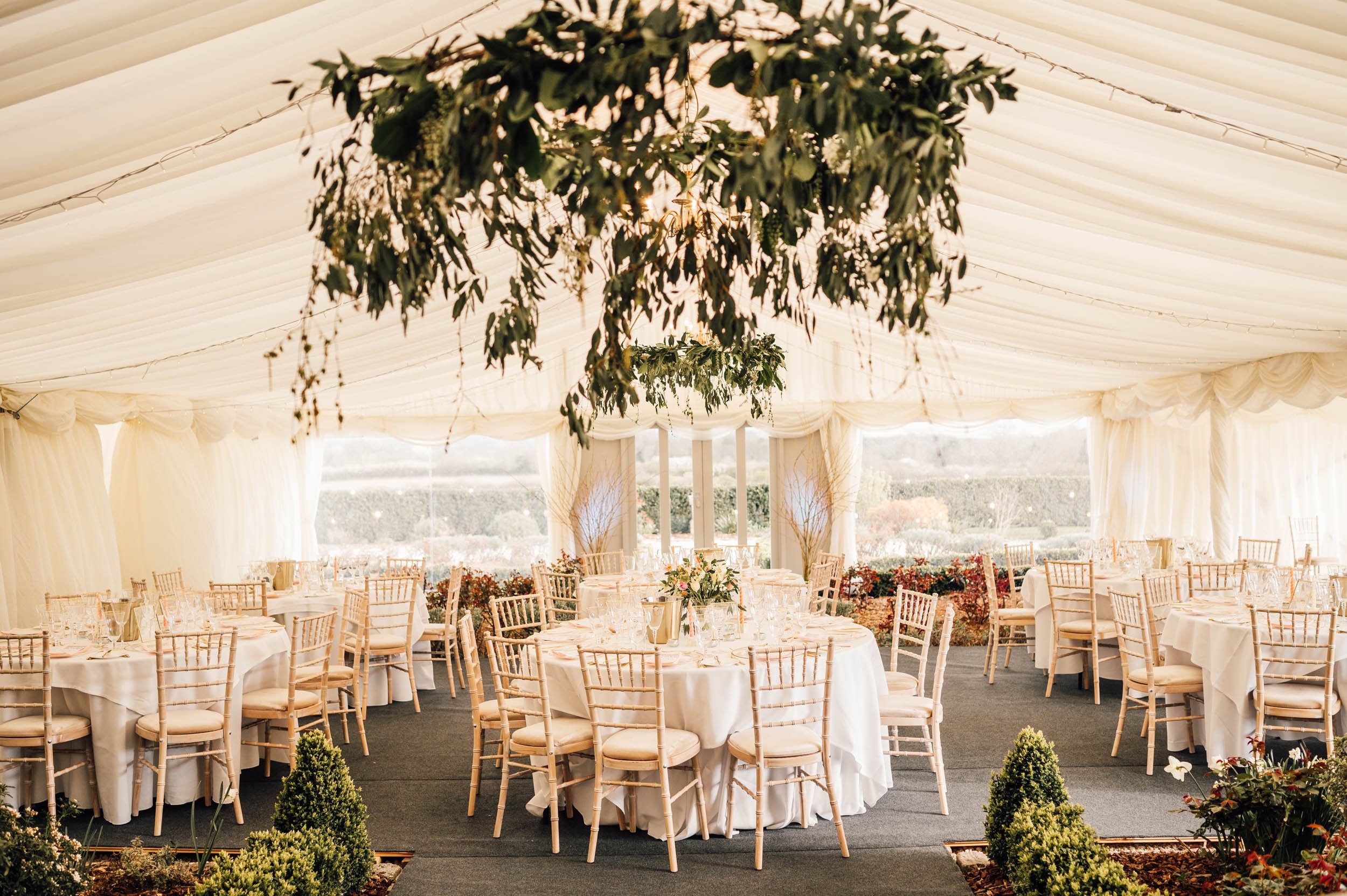 nottinghamshire-family-home-marquee-wedding-by-matt-andrew-164.jpg