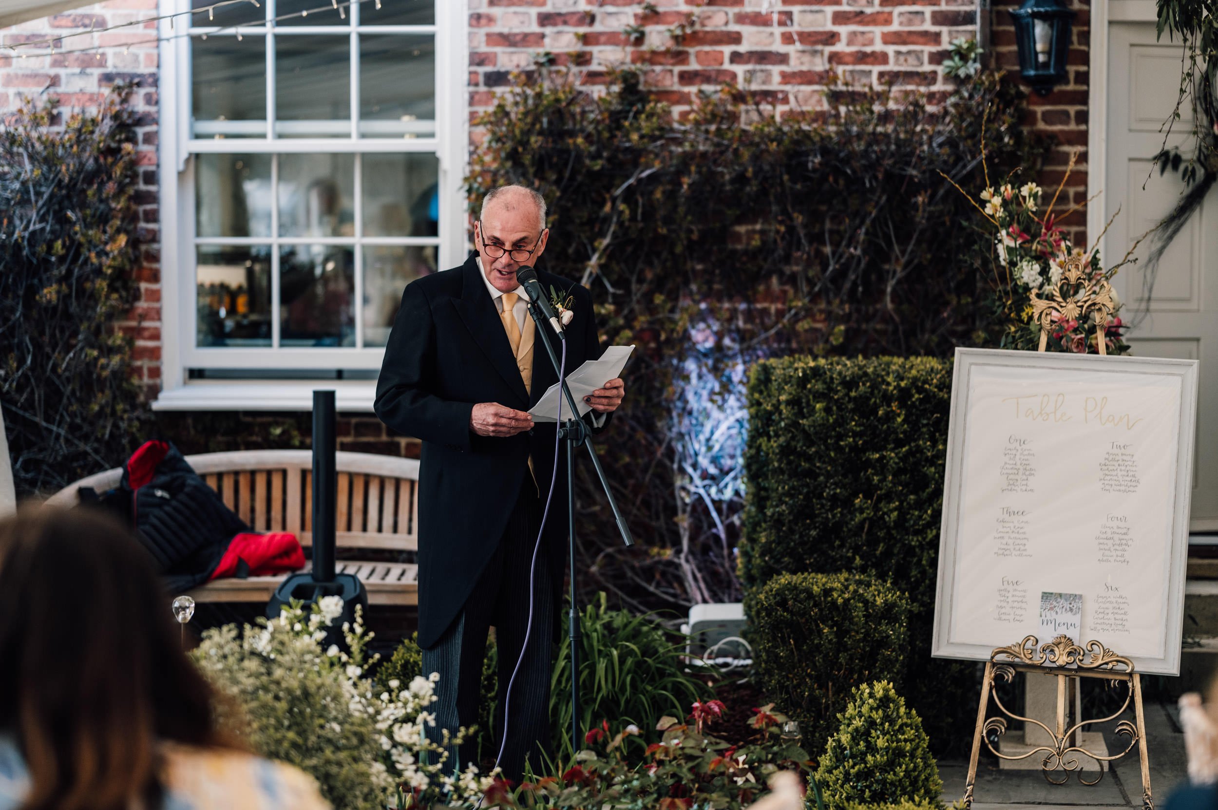 nottinghamshire-family-home-marquee-wedding-by-matt-andrew-241.jpg