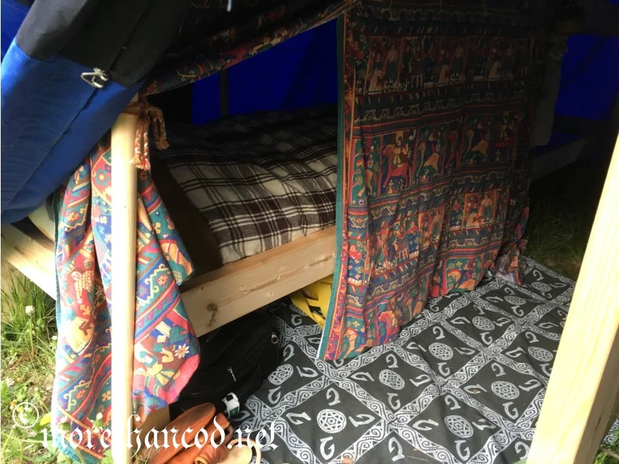 Pimp my Bedchamber: Glamping at DW XXX