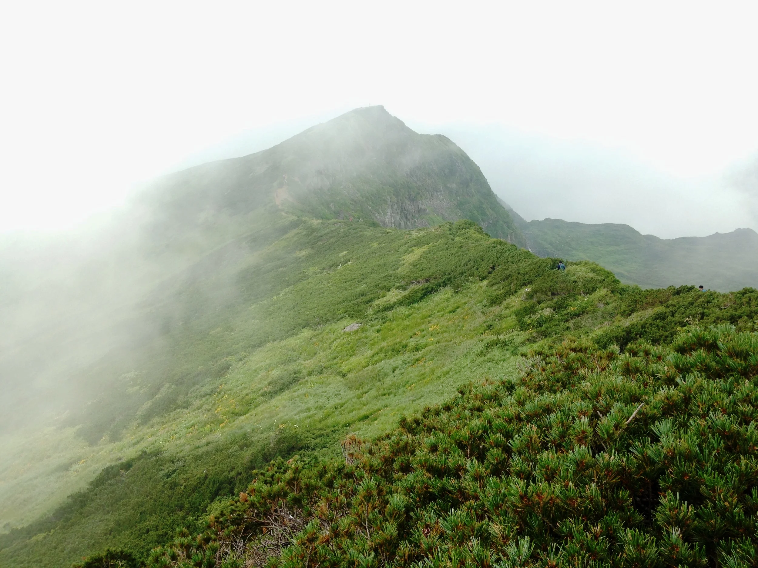 Sea &amp; Summit: Yuza and Mount Chōkai