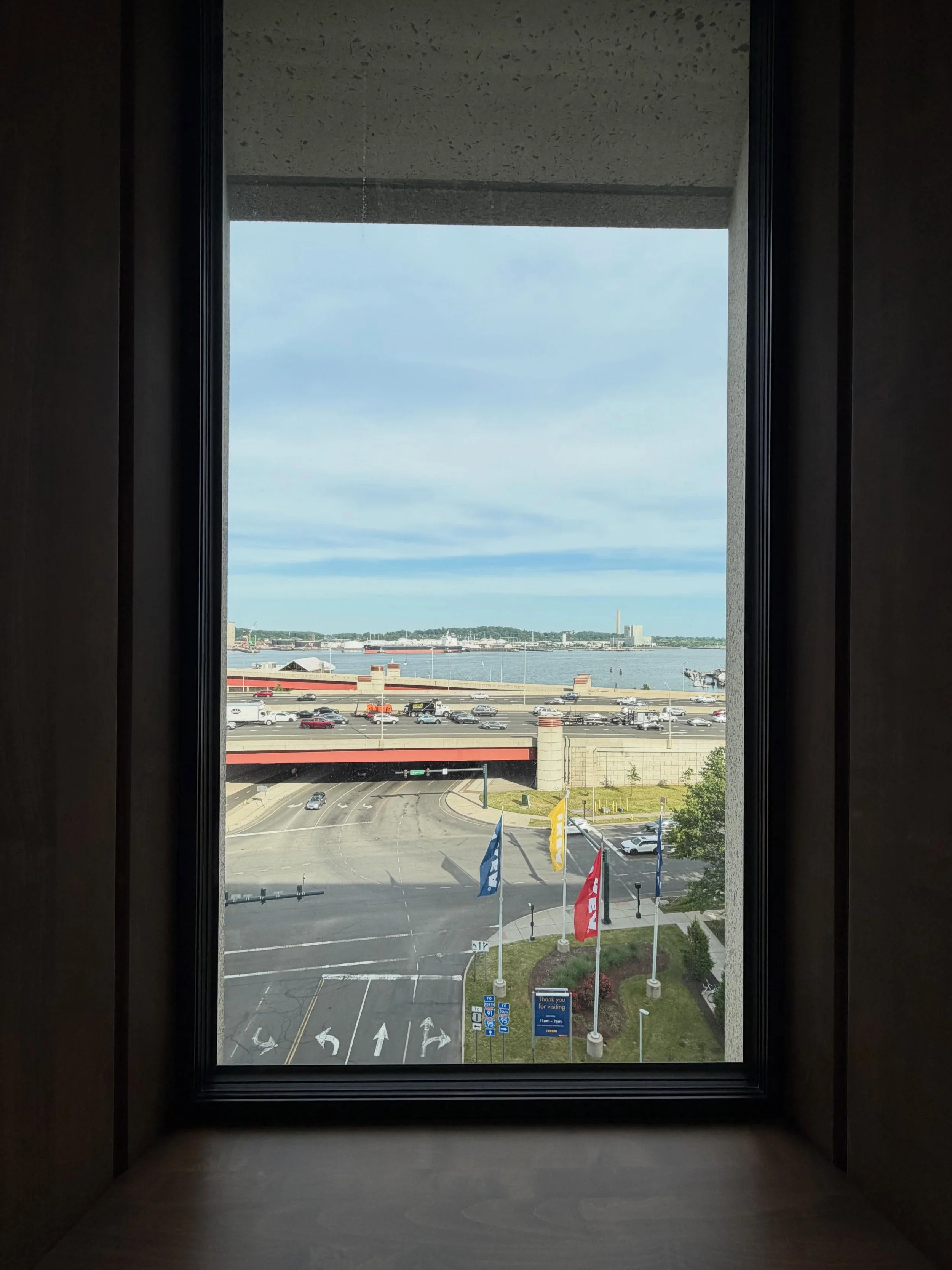 Hotel Marcel was the perfect backdrop for the Passive House Network conference&hellip; you could hear a pin drop in the room, because of how well insulated the room was!

Check out this footage from inside a hotel room at the passive house certified 