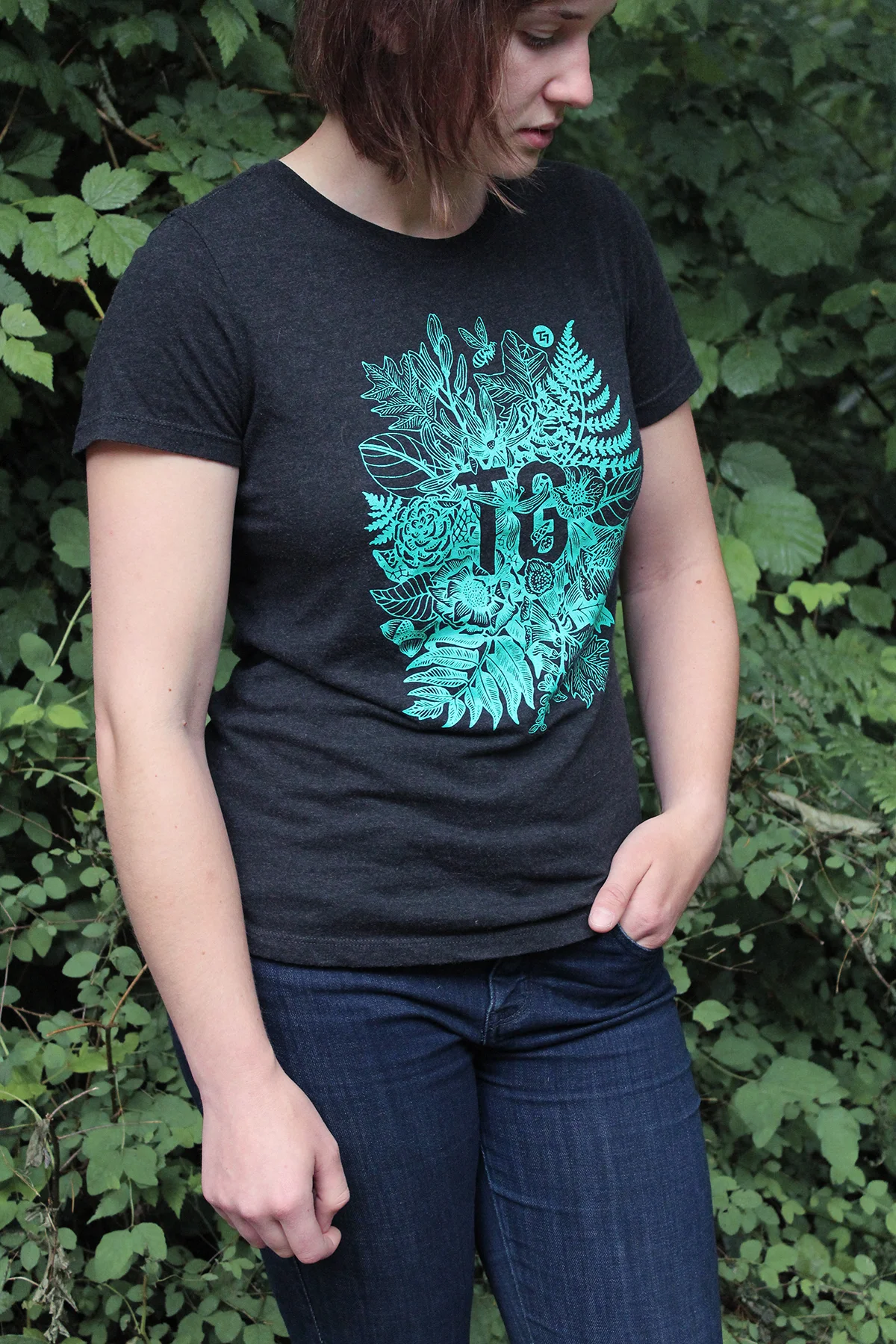 TGShirt_Foliage_Blue_Model.jpg