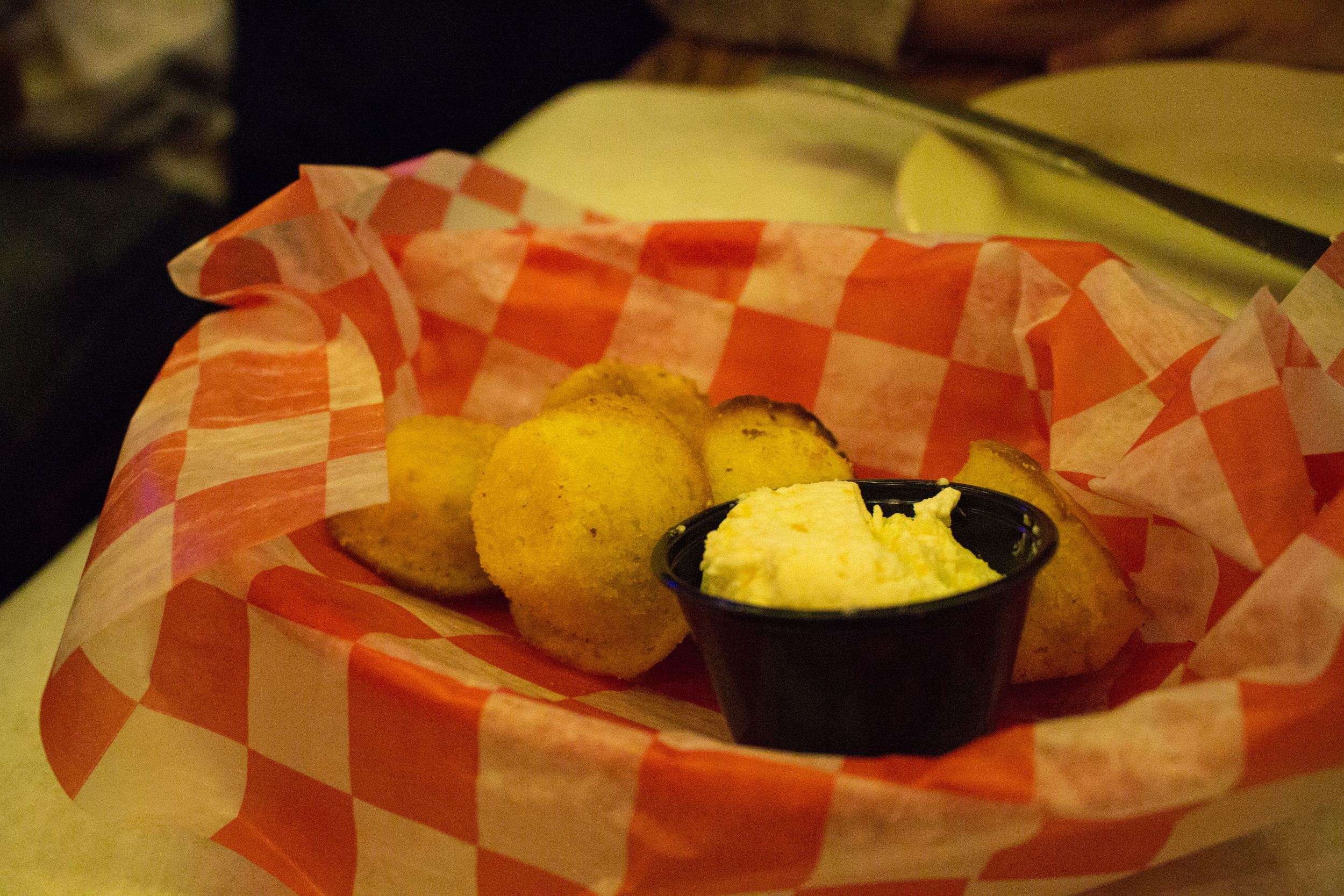 Mini Corn Bread Muffins 