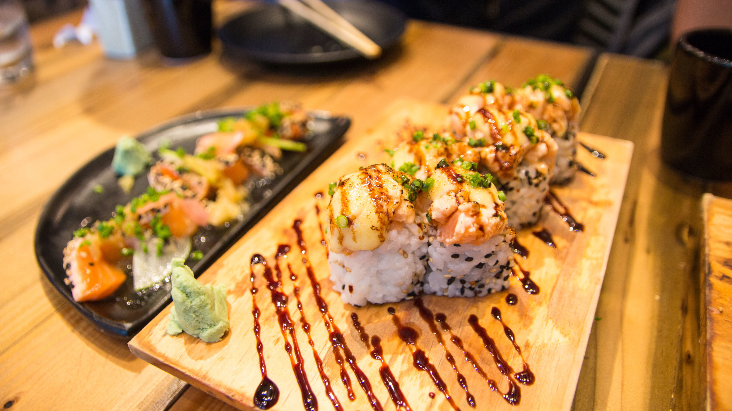 Salmon Tartare Aburi Maki 