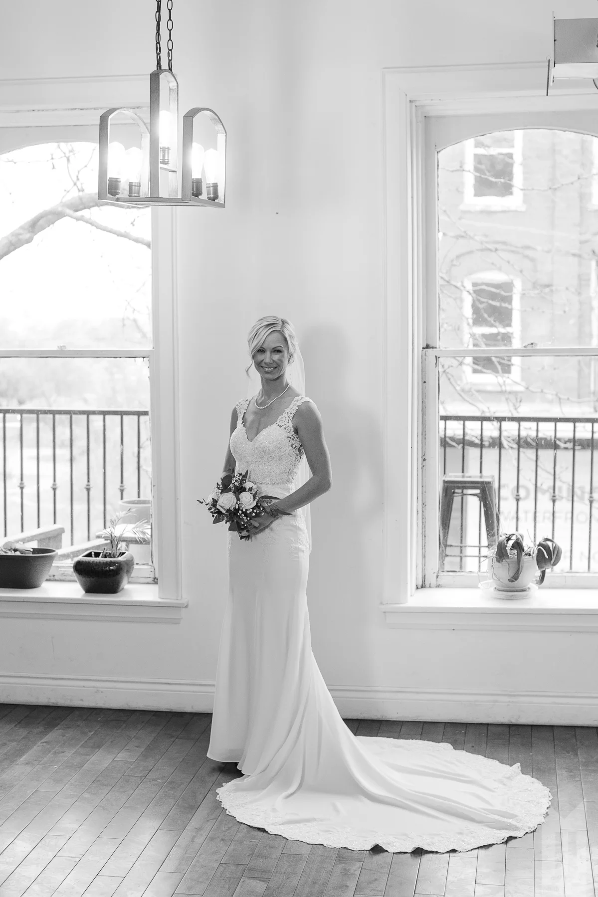 RL_Wedding_Tall-6.jpg