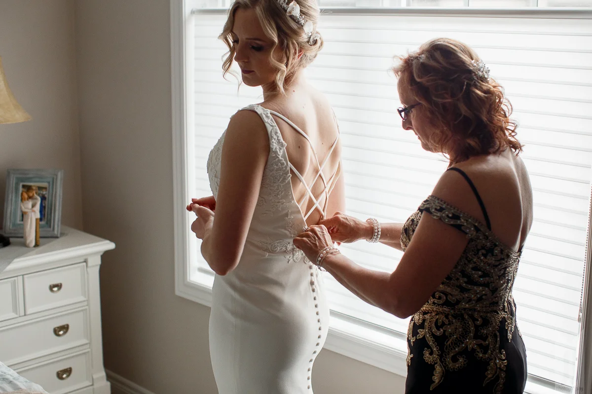 EI_Wedding-18.jpg