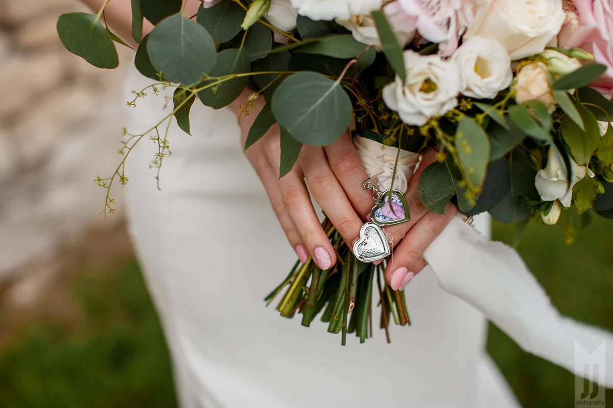 EI_Wedding-49.jpg