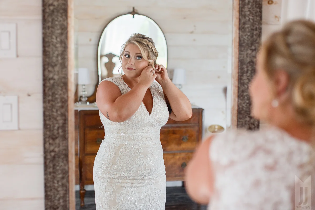 LI_Wedding-34.jpg