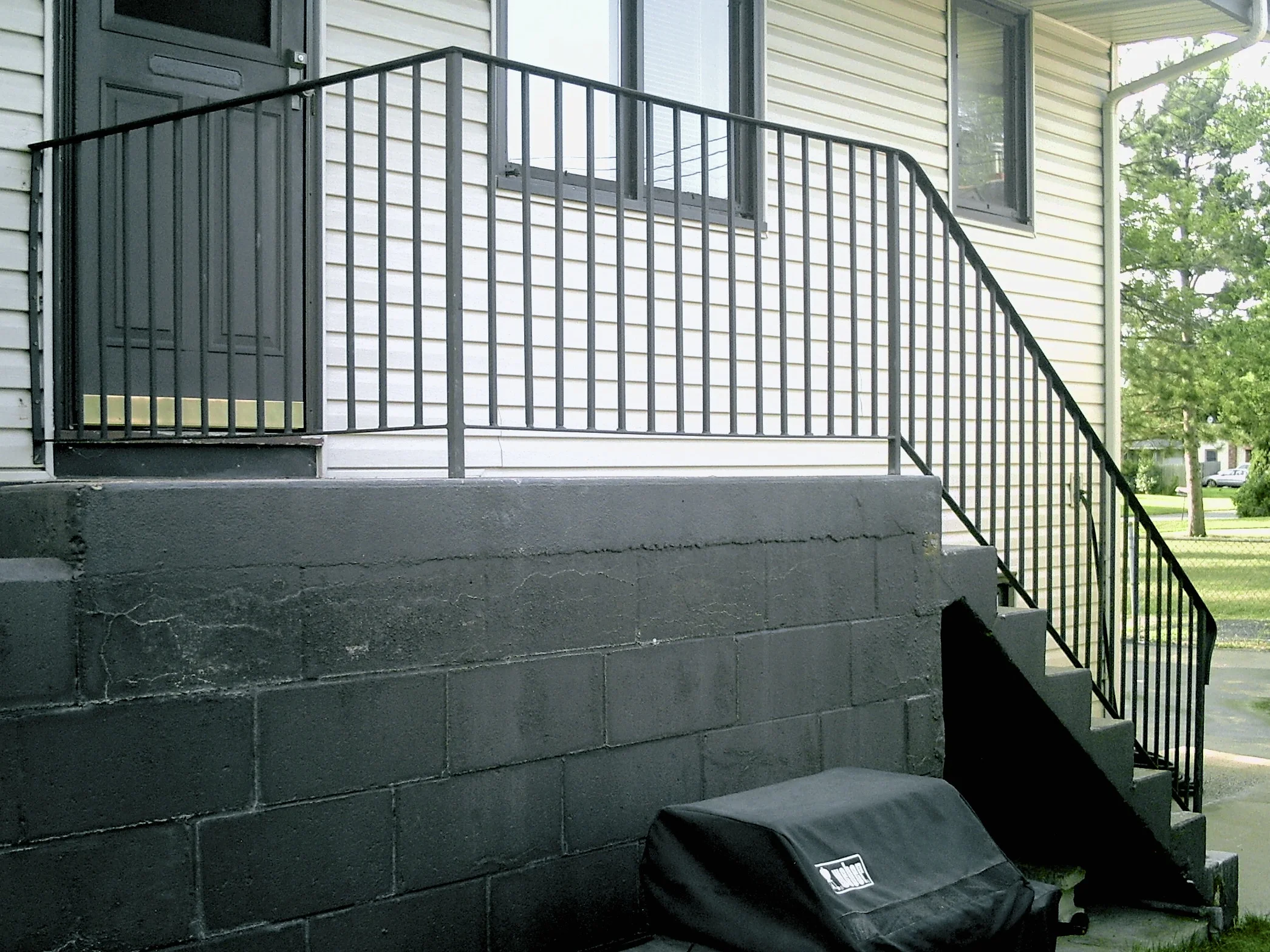 Iron work 2009 railings005.jpg