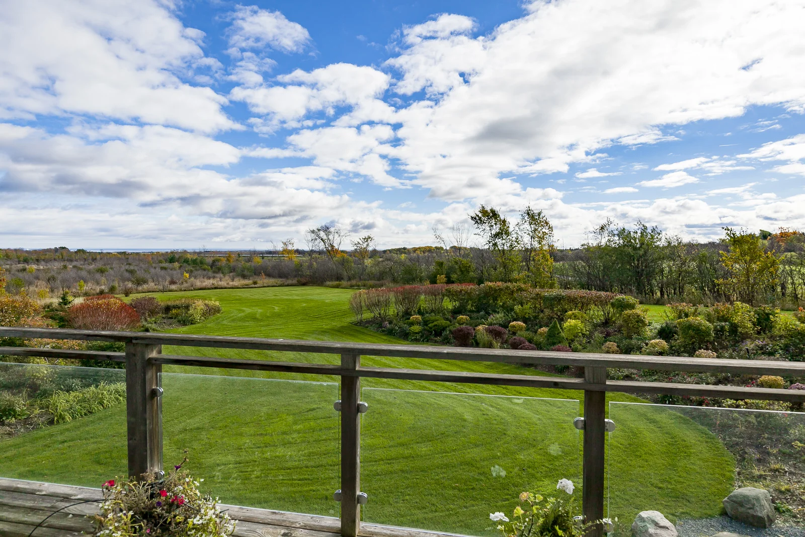30-Oslerview-Drive_Exteriors_Web-14.jpg