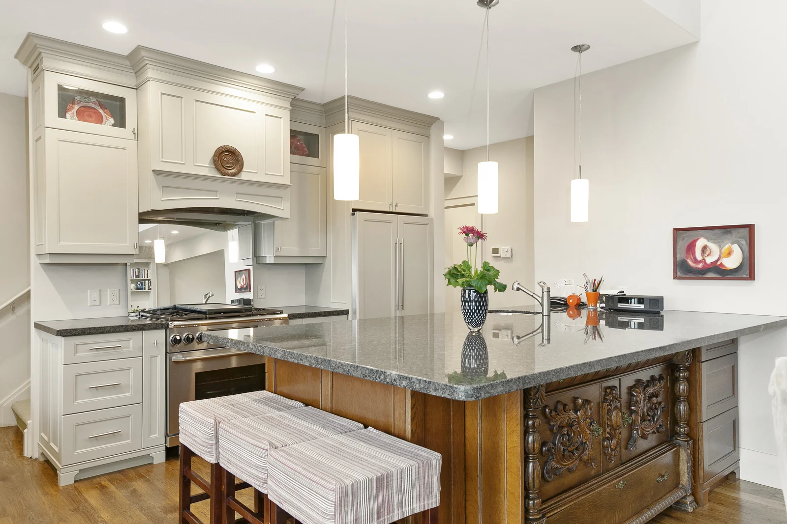 30-Oslerview-Drive_Interiors_Web-8.jpg