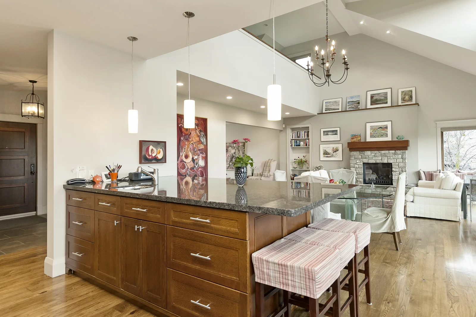 30-Oslerview-Drive_Interiors_Web-14.jpg