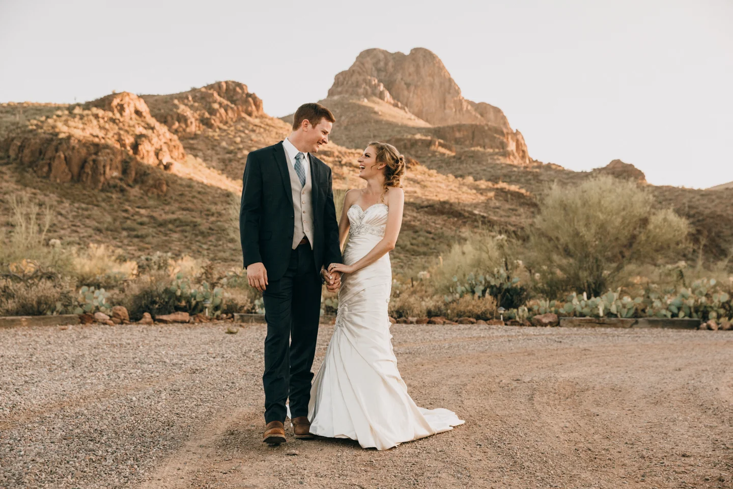 Wedding_Photographers_Phoenix-552.jpg