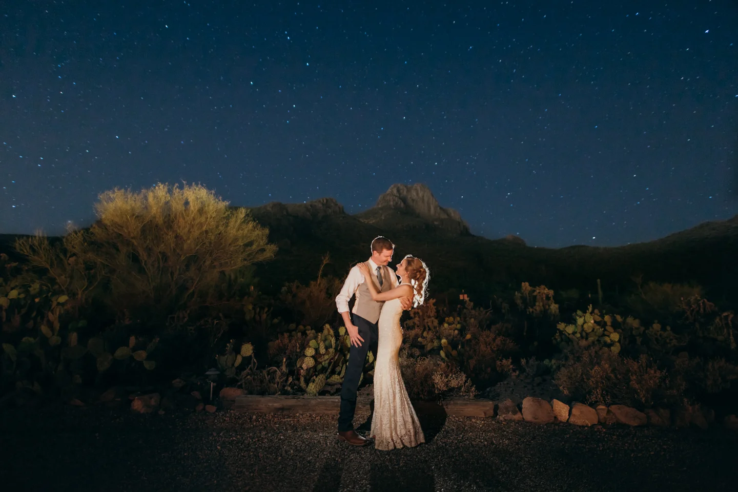 Wedding_Photographers_Phoenix-848.jpg