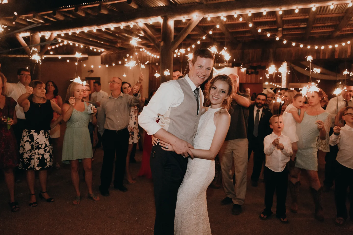 Wedding_Photographers_Phoenix-875.jpg