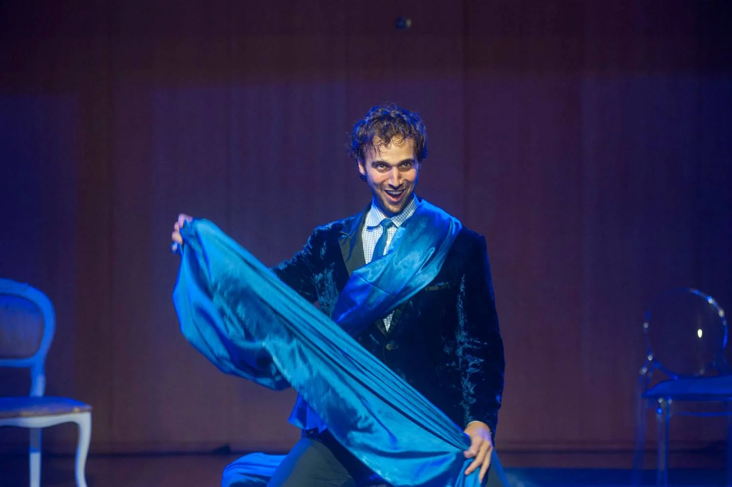 Matthew Patrick Morris as the Count in Mozart's "Nozze di Figaro" at Tel Aviv Summer Opera