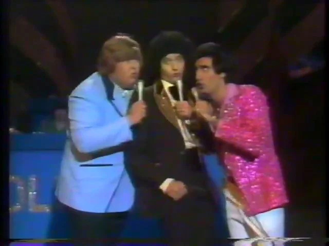2-4 SCTV Solid Gold Telethon