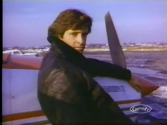 January 24, 1981: Robert Hays / Joe "King" Carrasco &amp; The Crown, 14 Karat Soul (S06E08)