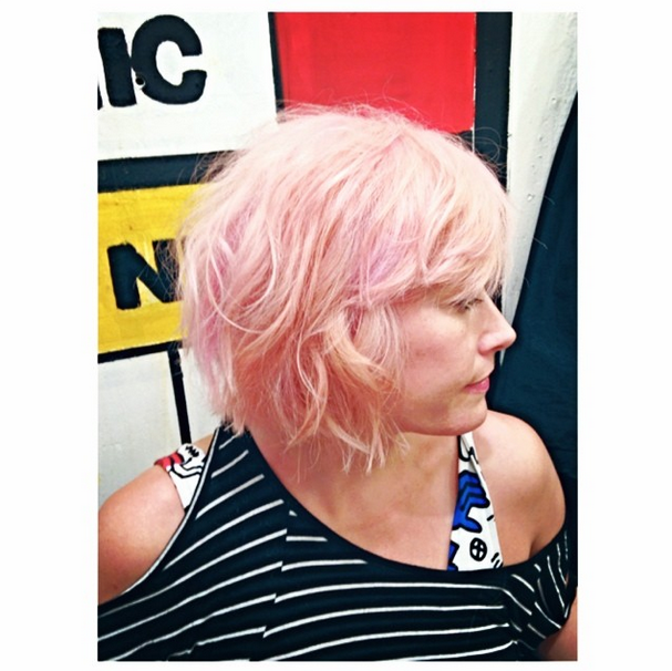 LIGHT PINK