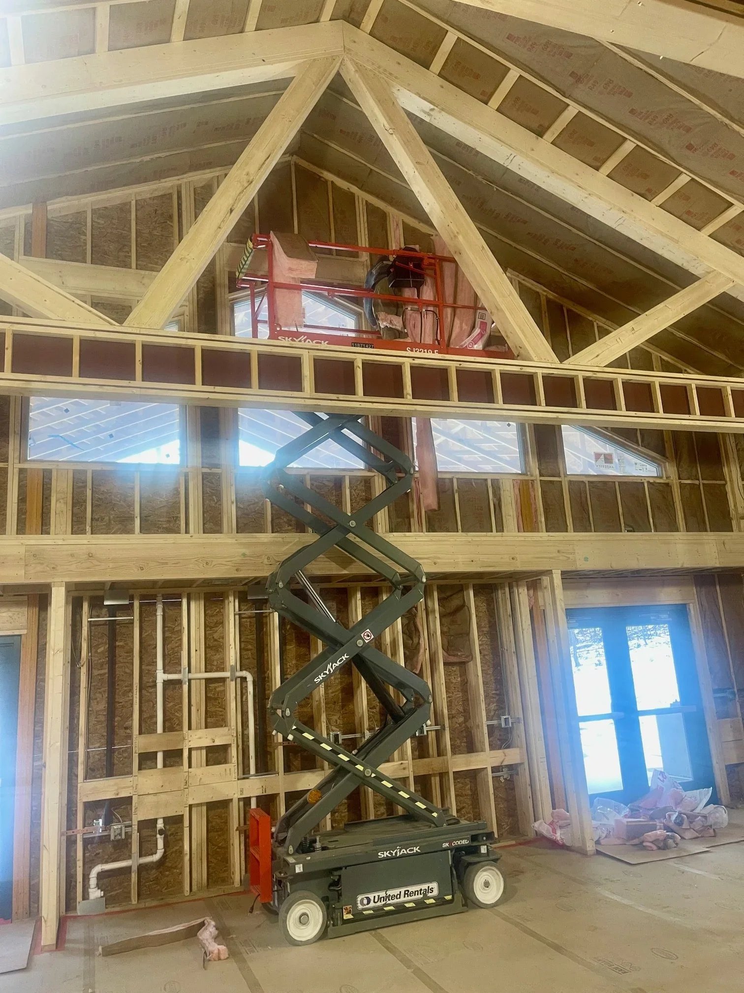 Jan. 2 - Insulation installation