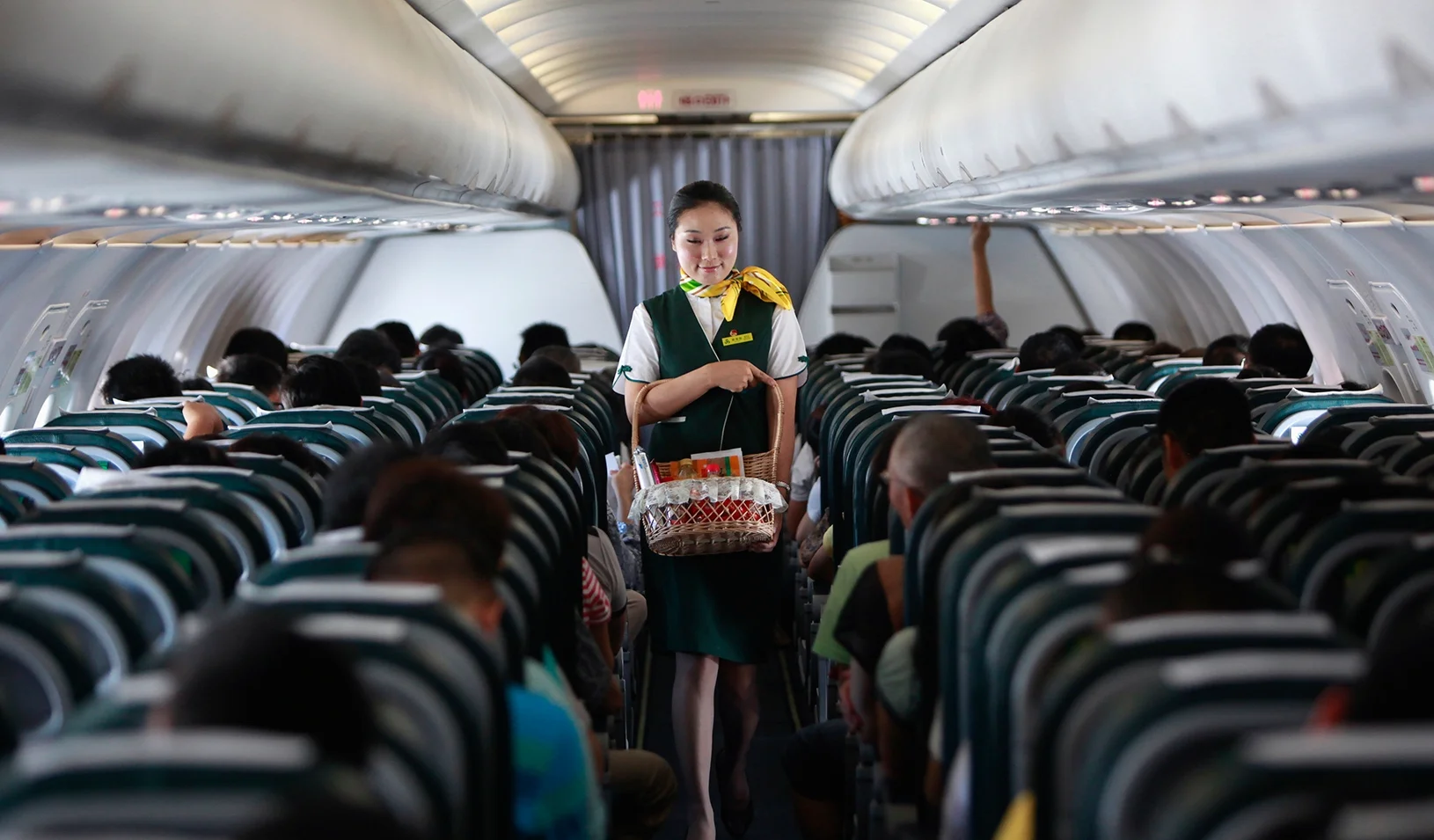 photo-flight-attendant.jpg