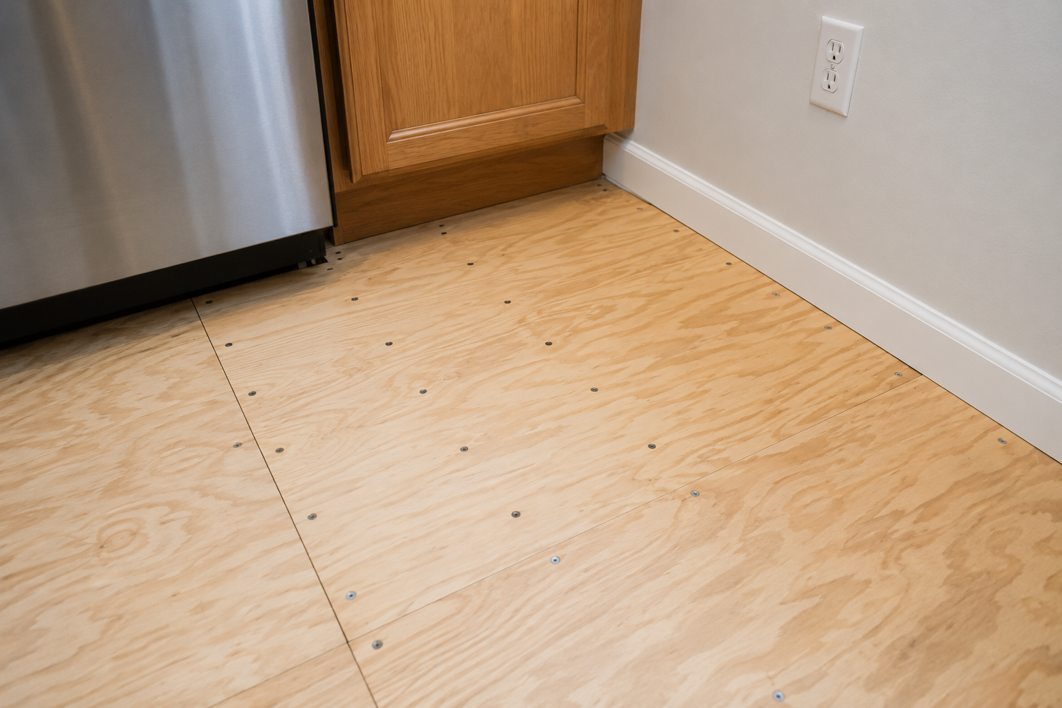 Water-damaged subfloor repair